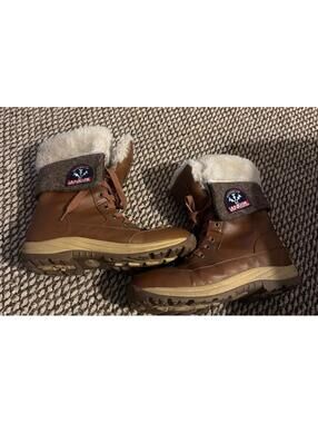 WOMENS LANEIGE CANADA WATERPROOF BROWN COLD WEATHER BOOTS FLEECE LINED SZ 9-9.5